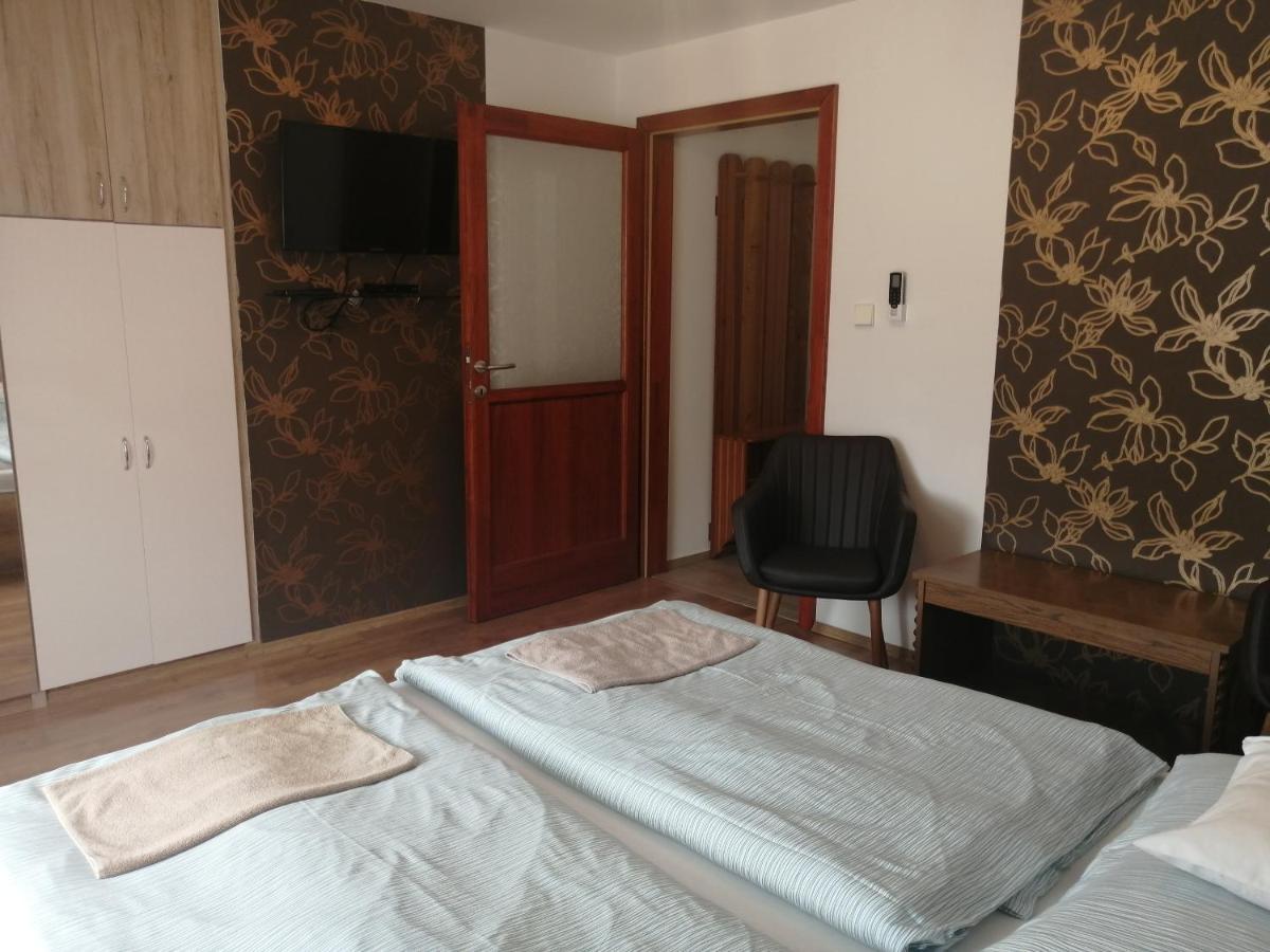 Anita Apartman Bük Extérieur photo
